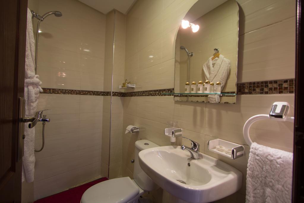 Hotel Blue Sky Fez Exterior foto