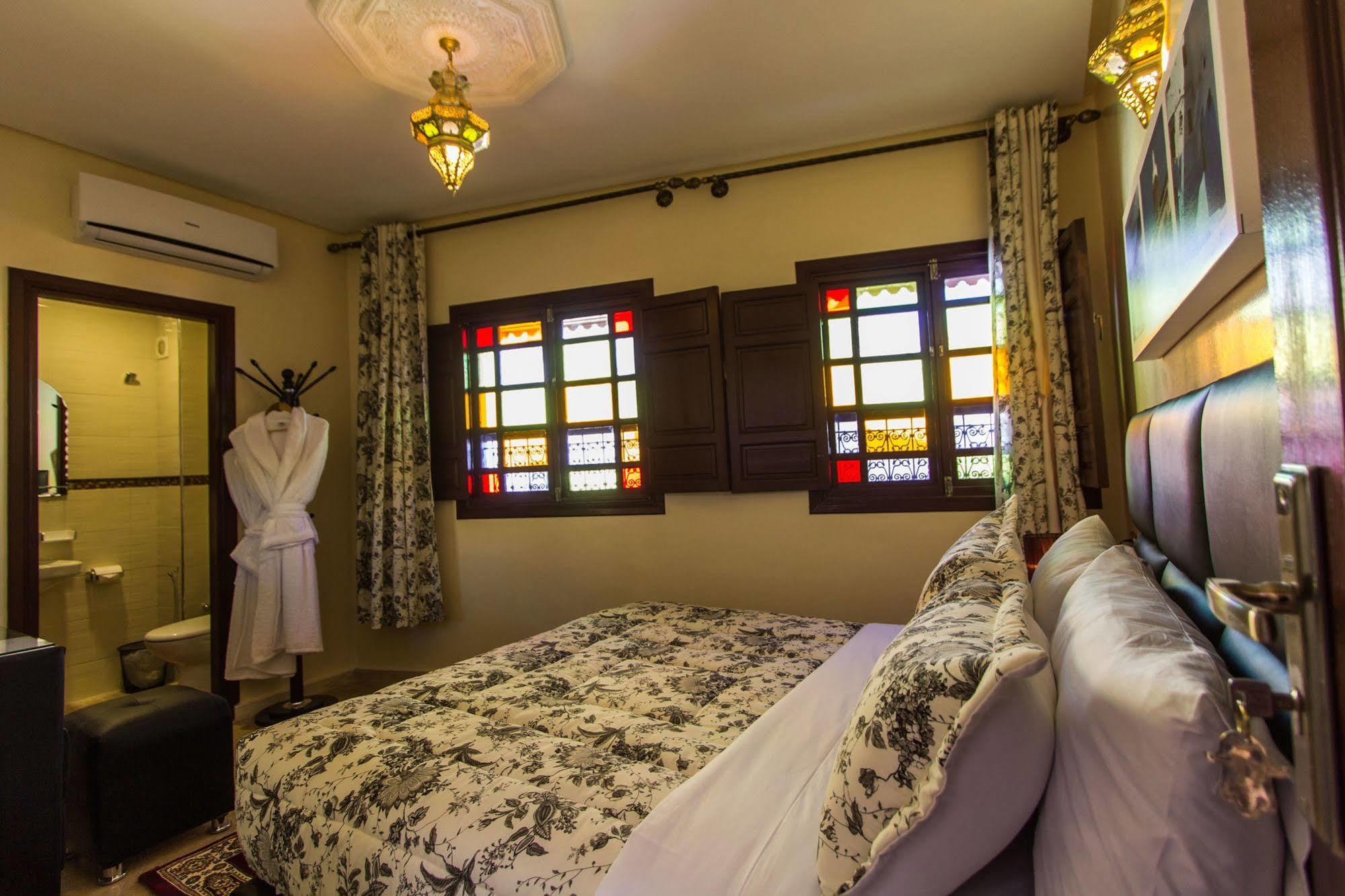 Hotel Blue Sky Fez Exterior foto